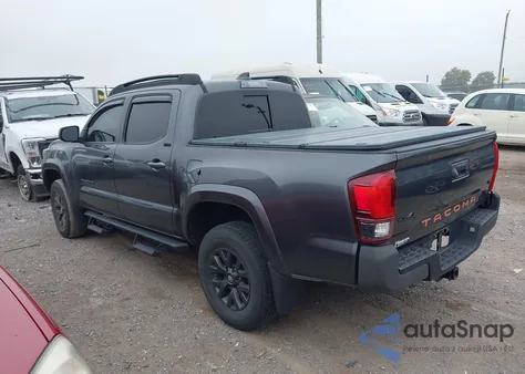 2020 Toyota Tacoma Sr5 V6 z USA, uszkodzony, nr VIN 3TMCZ5AN7LM341553